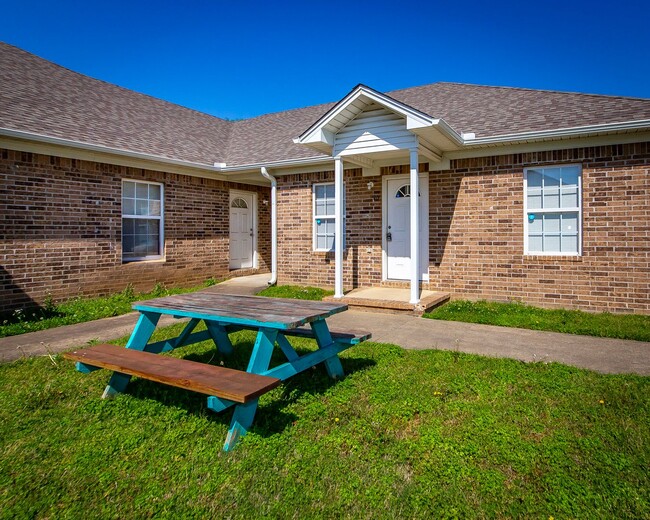 417 N Scott St in Ward, AR - Building Photo - Building Photo