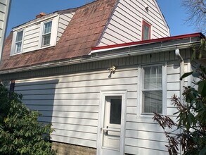 8424 E Lake Rd in Erie, PA - Building Photo - Building Photo