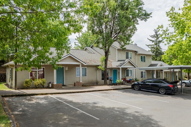 Abbey Heights in Lafayette, OR - Foto de edificio - Building Photo