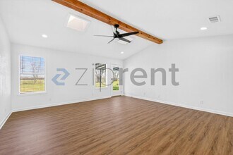 2404 TX-289 in Sherman, TX - Building Photo - Building Photo