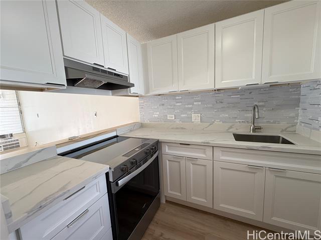 property at 1848 Kahakai Dr