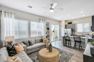 5609 Wild Acrs in Fort Worth, TX - Building Photo - Building Photo