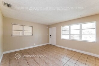 6020 NW 43rd Ave in Fort Lauderdale, FL - Foto de edificio - Building Photo