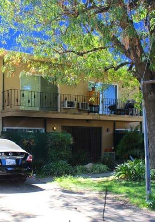 16004 Cantlay St Apartments and Nearby Van Nuys Apartments For Rent