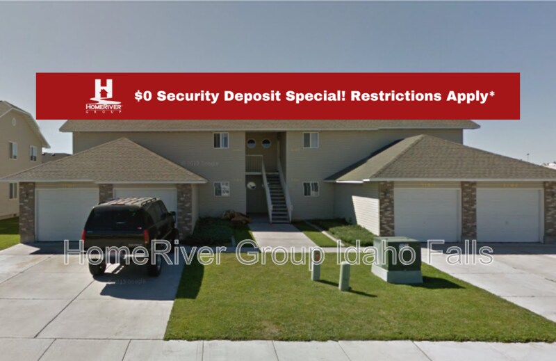 3184 Chasewood Dr in Ammon, ID - Building Photo