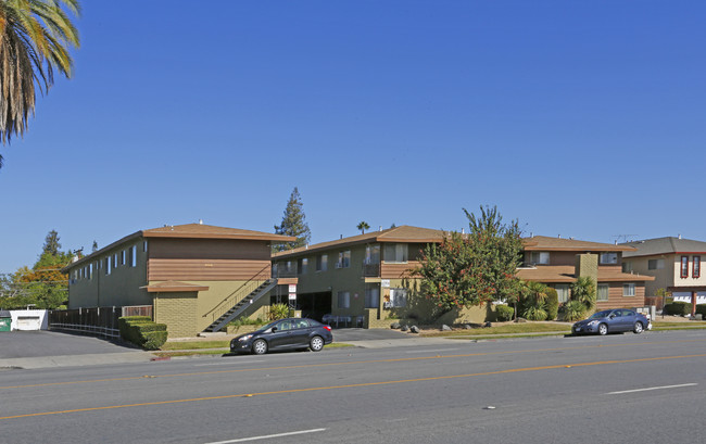 Parkview Apartments in San Jose, CA - Building Photo - Building Photo