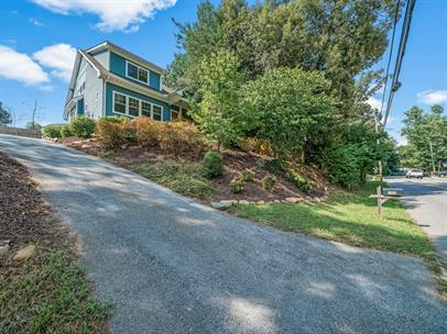 163 Sand Hill Rd in Asheville, NC - Building Photo