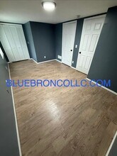 101 SE Summit Ave in Lee's Summit, MO - Building Photo - Building Photo