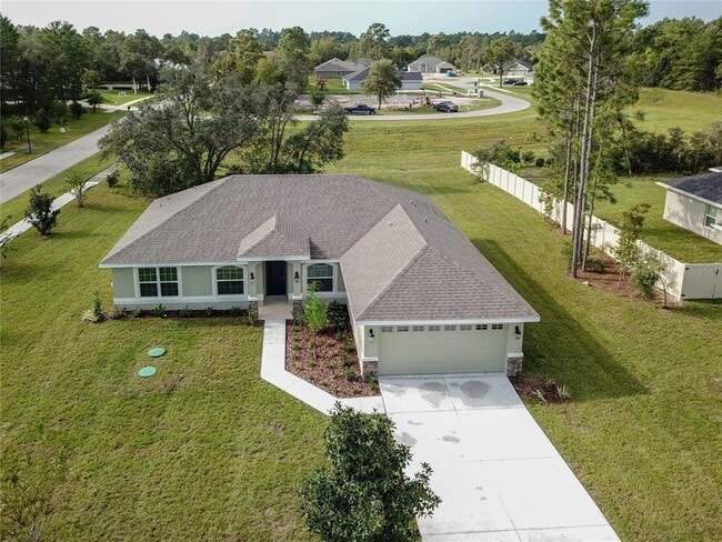 12498 Stevie Marie Ct in Spring Hill, FL - Building Photo - Building Photo