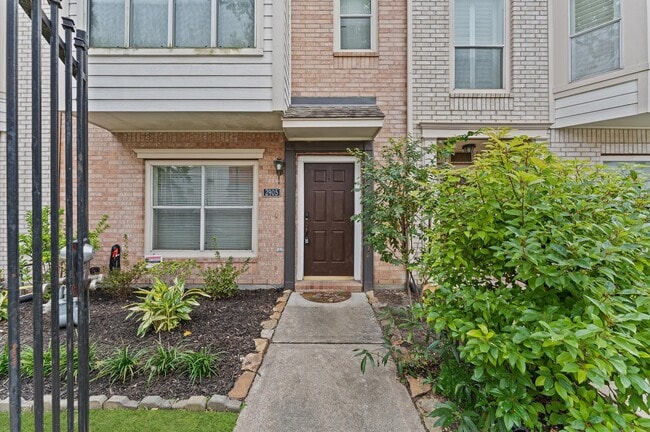 2905 Crawford St in Houston, TX - Building Photo - Building Photo