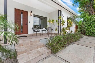 9065 Emerson Ave in Surfside, FL - Building Photo - Building Photo