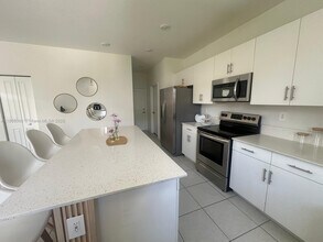 11924 SW 241 Ter in Homestead, FL - Building Photo - Building Photo