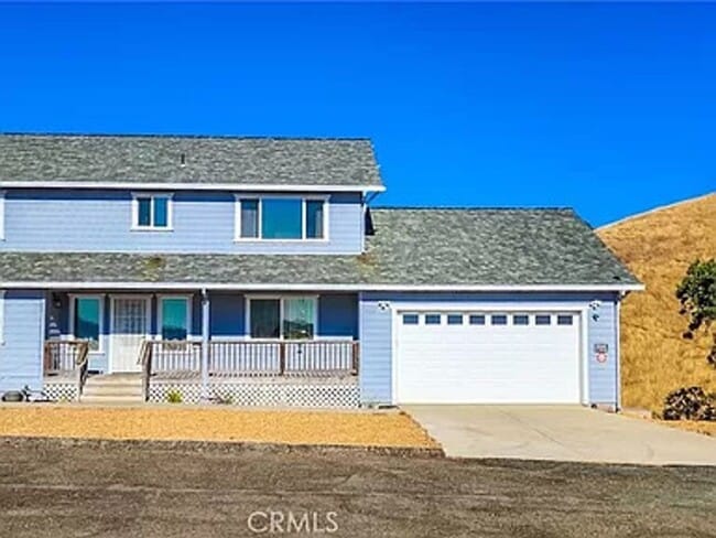 7618 Verna Way in Lucerne, CA - Building Photo - Building Photo