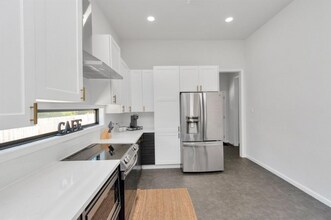 3439 Reeves St in Houston, TX - Building Photo - Building Photo