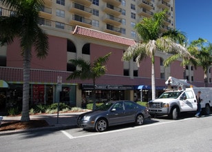 The 101 Condominium in Sarasota, FL - Foto de edificio - Building Photo