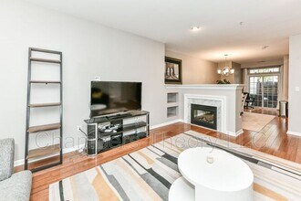 5102 Donovan Dr in Alexandria, VA - Building Photo - Building Photo