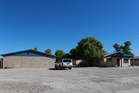 5619-5633 E 28th St in Tucson, AZ - Foto de edificio - Building Photo