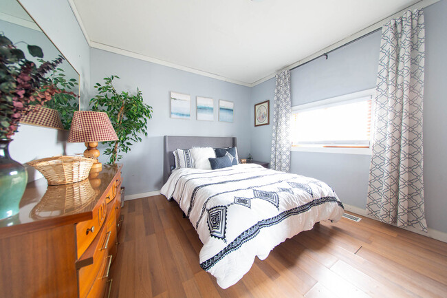 property at 2712 Broad St