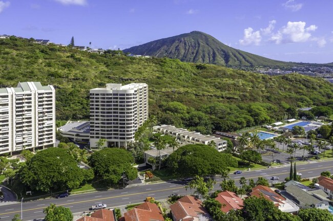 property at 6770 Hawaii Kai Dr