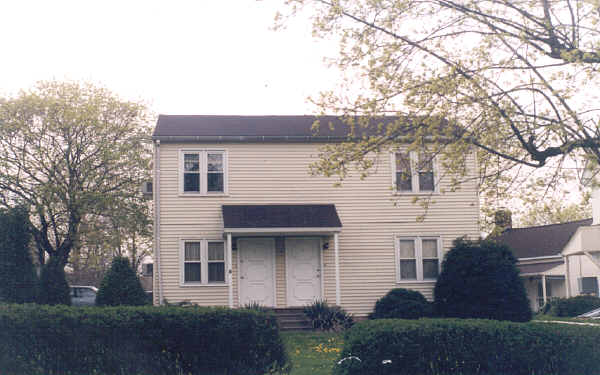 134 S Main St in Sellersville, PA - Building Photo - Building Photo