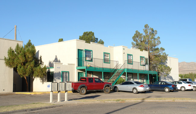 Puerta Del Sol Apartments in El Paso, TX - Foto de edificio - Building Photo