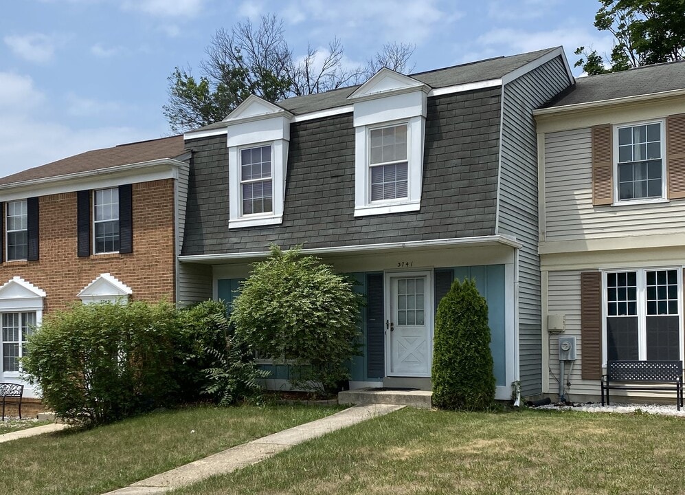3741 Stepping Stone Ln in Burtonsville, MD - Building Photo
