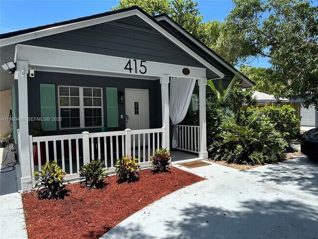 415 32nd St in West Palm Beach, FL - Foto de edificio - Building Photo