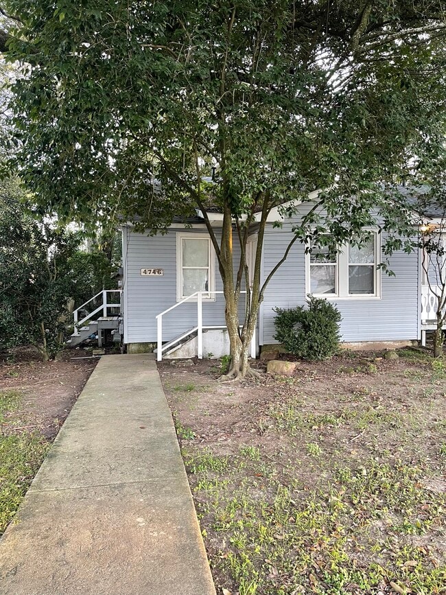 property at 4746 Convention St