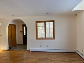 88 Pierce Cir in New Hampton, NY - Building Photo - Building Photo