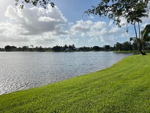 7740 Stone Harbour Dr in Greenacres, FL - Building Photo - Building Photo