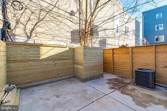 715 S 51st St in Philadelphia, PA - Building Photo - Building Photo