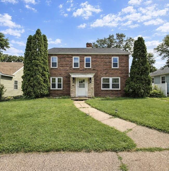 524 Fountain St in Eau Claire, WI - Building Photo - Building Photo
