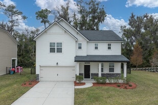 Silver Oak Estates in Middleburg, FL - Building Photo