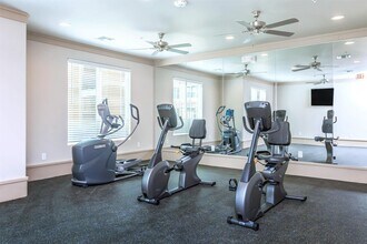 1430 Mile 6 1/2 W in Weslaco, TX - Building Photo - Building Photo