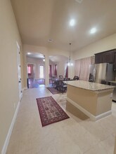 10632 Helen Dr in Frisco, TX - Foto de edificio - Building Photo