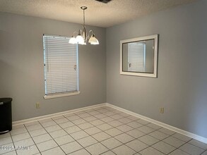 102 Gena Marie Dr in Lafayette, LA - Building Photo - Building Photo