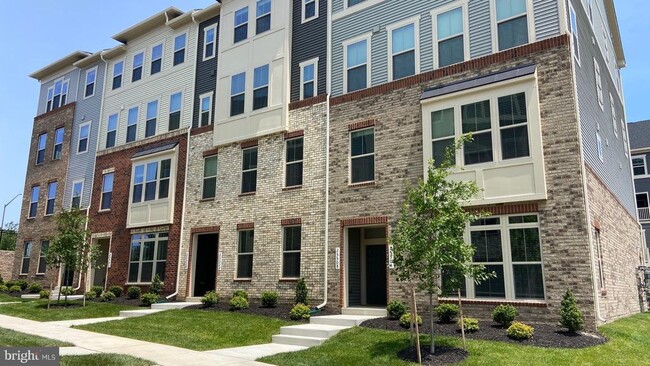 property at 2550 VERONA Pl