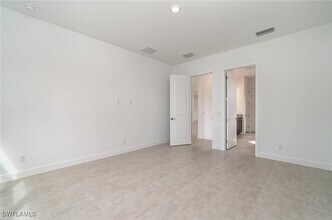 11910 Molto Dr in Ft. Myers, FL - Building Photo - Building Photo