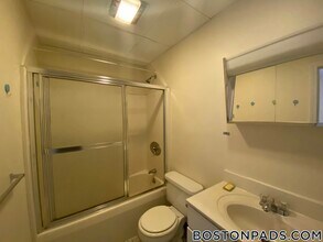 81 Essex St in Boston, MA - Building Photo - Building Photo