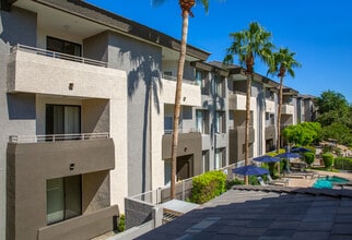 Ascent at Papago Park in Phoenix, AZ - Foto de edificio - Building Photo