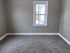 3017 Kleinpell St in Flint, MI - Building Photo - Building Photo