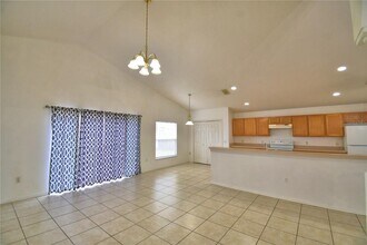 662 Basingstoke Ct in Kissimmee, FL - Building Photo - Building Photo