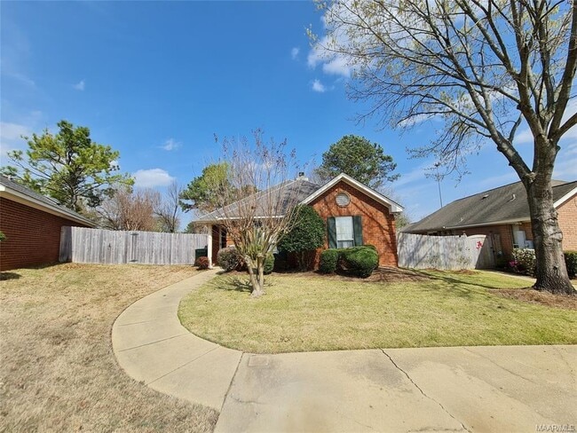 6604 English Oak Ct in Montgomery, AL - Building Photo - Building Photo