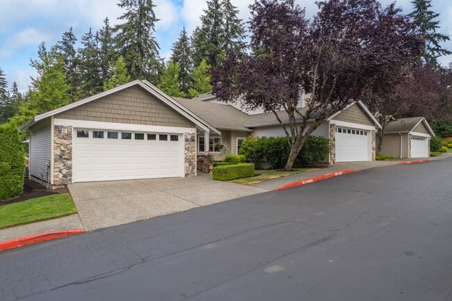 Sinclair in Kirkland, WA - Foto de edificio - Building Photo