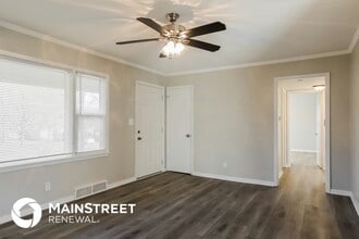 6115 W 74th St in Overland Park, KS - Building Photo - Building Photo