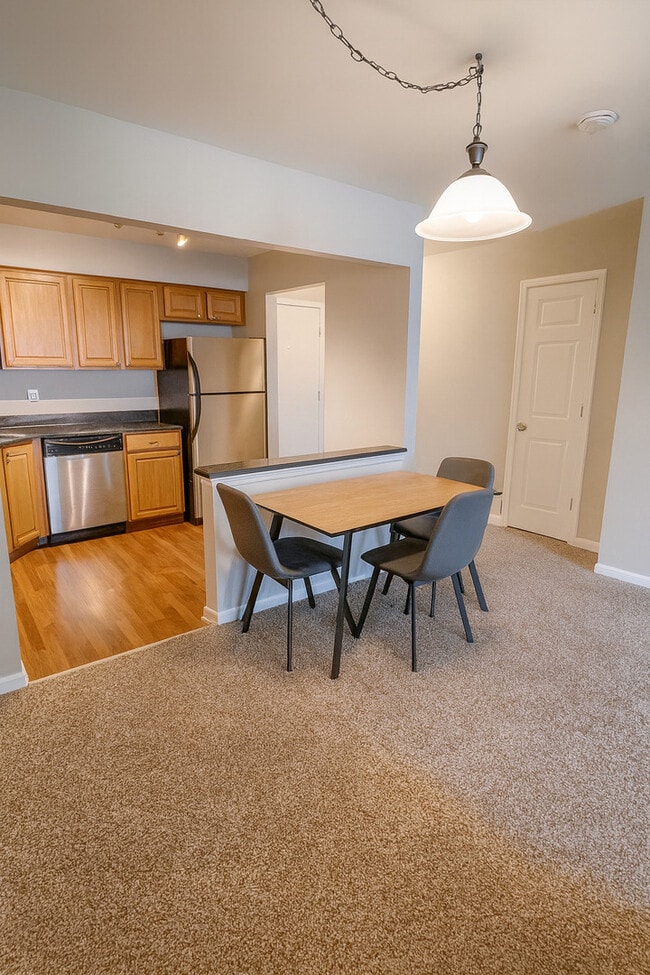 property at 1100 N Plum Grove Rd