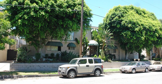 Park Willis in Sherman Oaks, CA - Building Photo - Building Photo