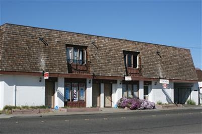 171-185 W Alameda St in Manteca, CA - Building Photo