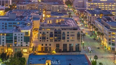 39 S Los Robles Ave in Pasadena, CA - Building Photo - Building Photo