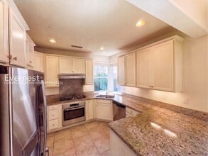 3206 Vittoria Loop in Dublin, CA - Building Photo - Building Photo